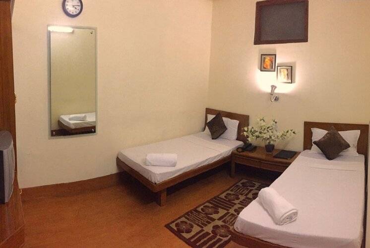 Airport Hotel
