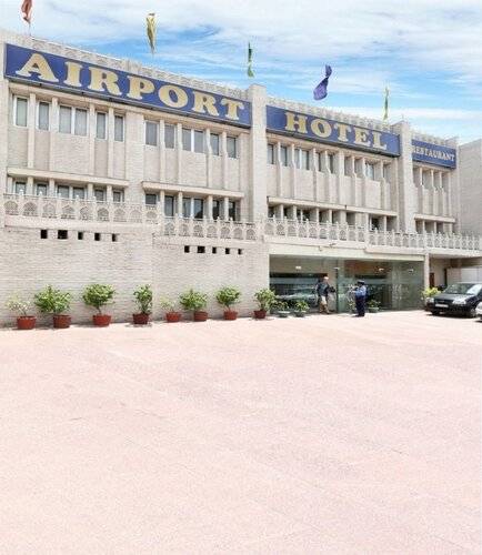 Airport Hotel