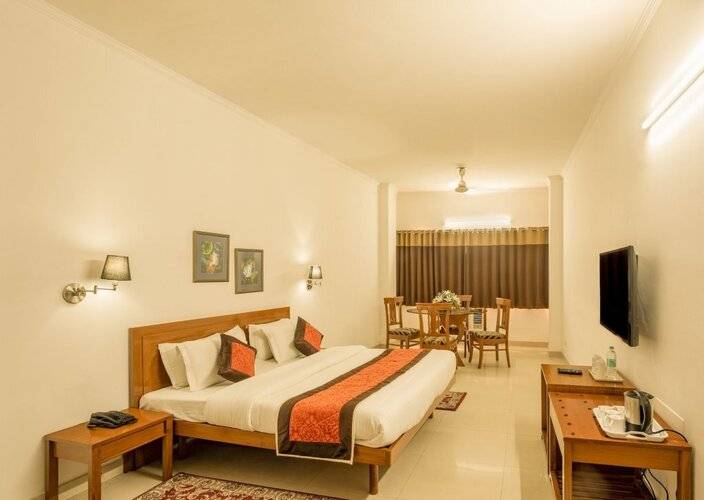 Airport Hotel