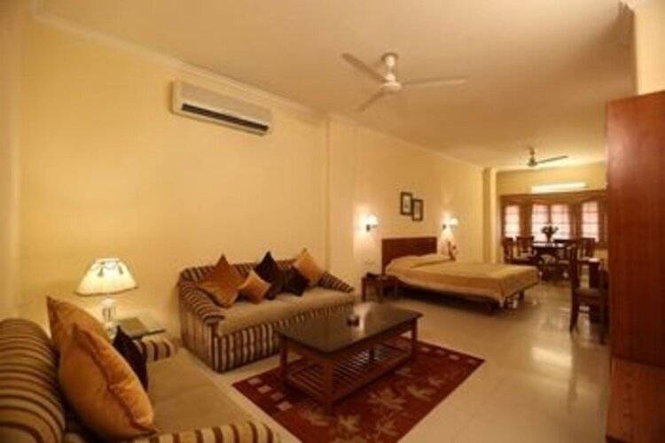 Airport Hotel