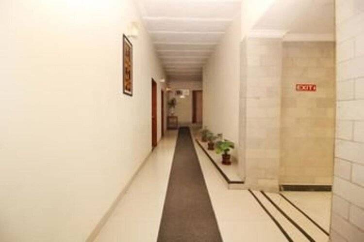 Airport Hotel