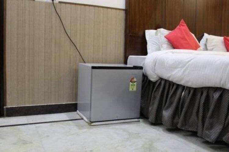 Airport Hotel J P Palace