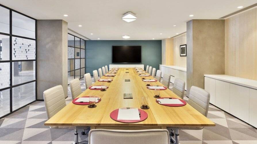 Aloft New Delhi Aerocity