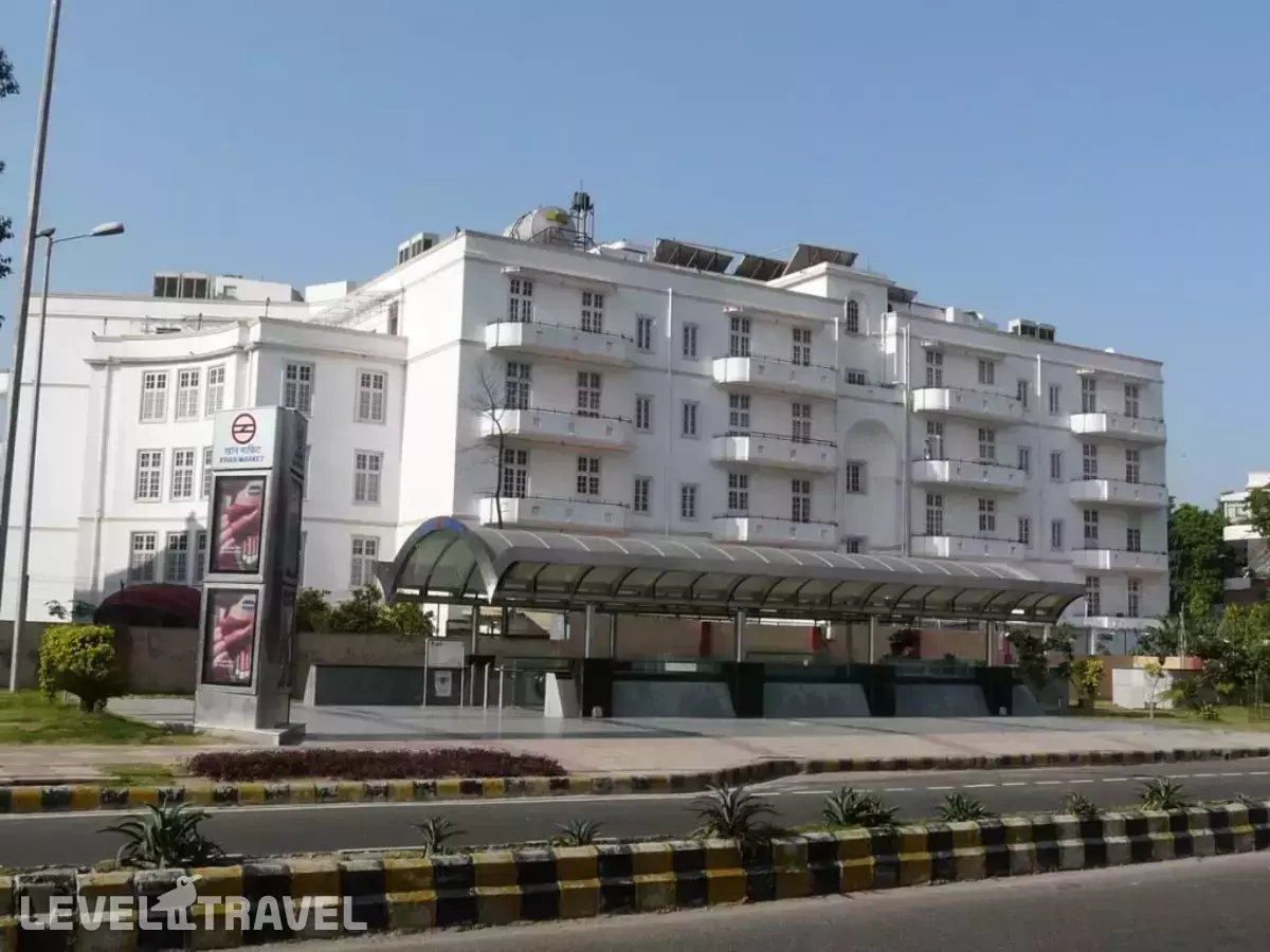 Ambassador, New Delhi - Ihcl Seleqtions