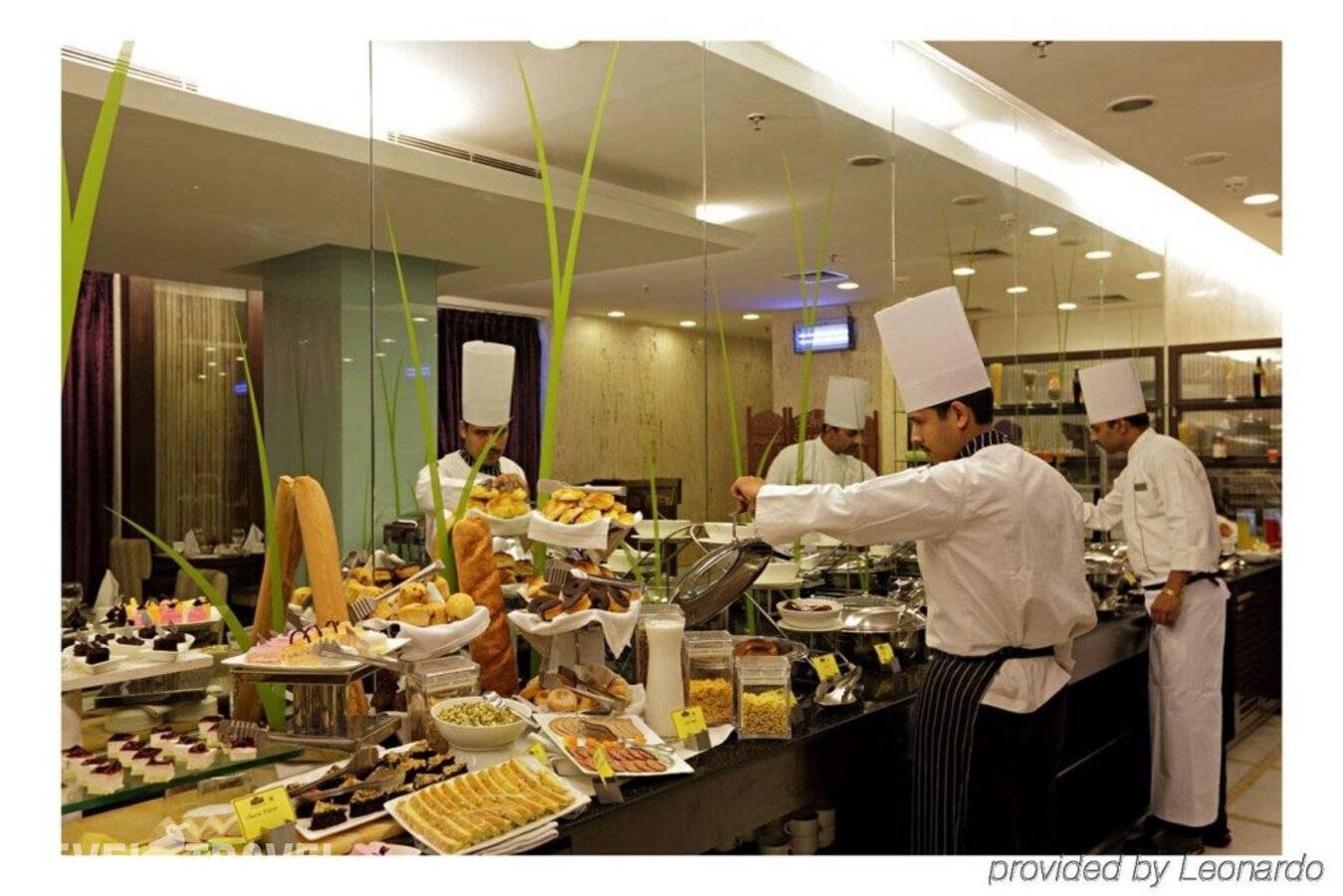 фотографии отеля Zone Connect Saket Delhi в Индия(Нью-Дели) - фото №11