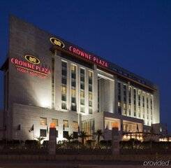$item['hotel']['name']