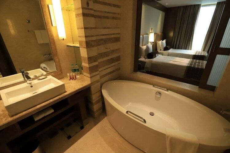 Crowne Plaza Hotel New Delhi Okhla, An Ihg Hotel