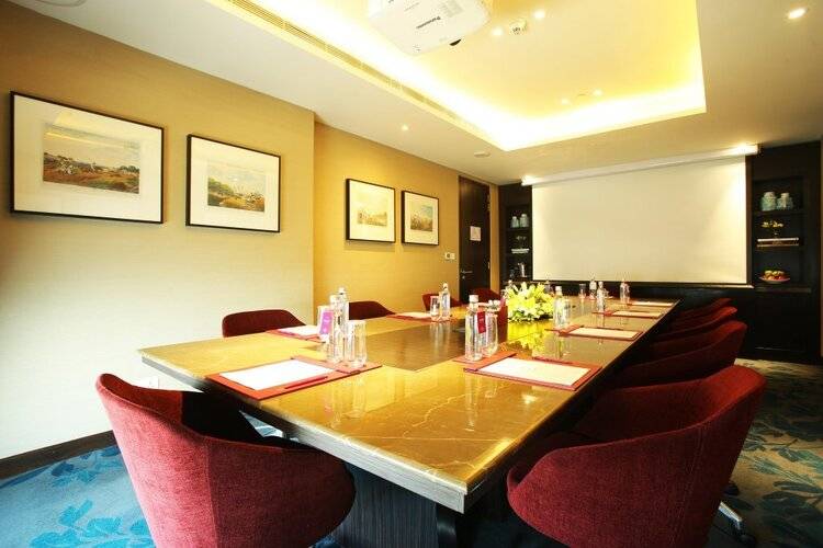 Crowne Plaza New Delhi Mayur Vihar Noida, An Ihg Hotel