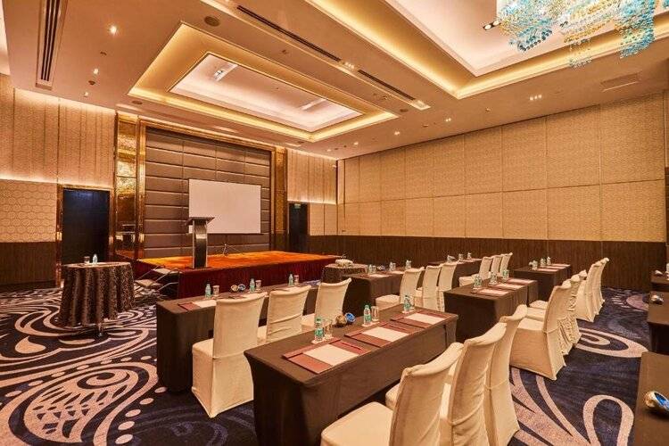 Crowne Plaza New Delhi Rohini, An Ihg Hotel