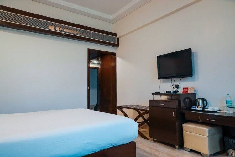 Hotel Airport Residency