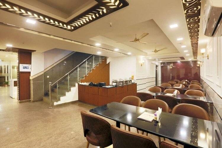 Hotel Chanakya Inn