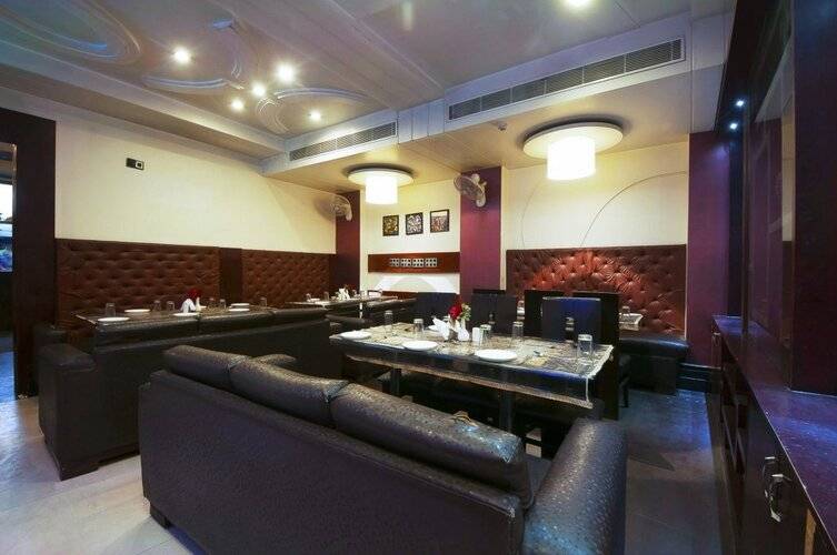 Hotel Delhi 37