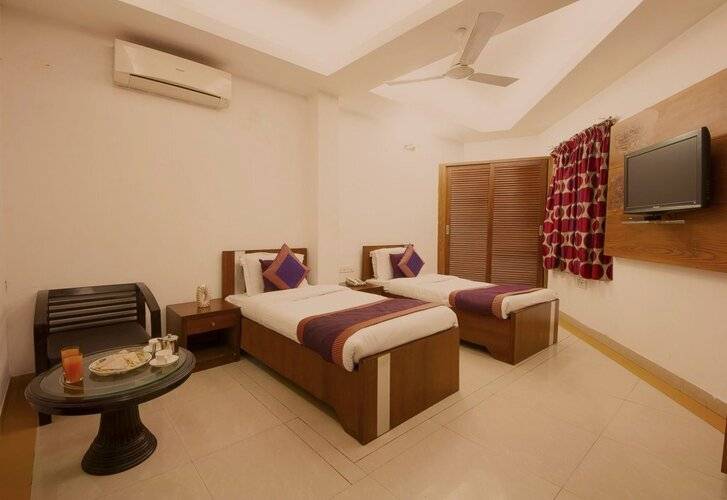 Hotel Delhi 37