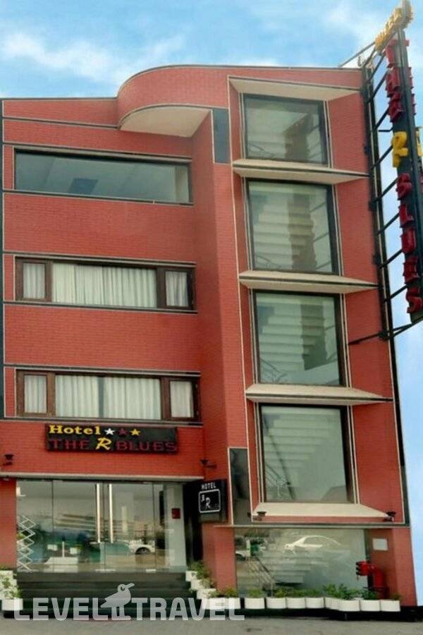 Отель Hotel The R Blues — Нью-Дели, Индия