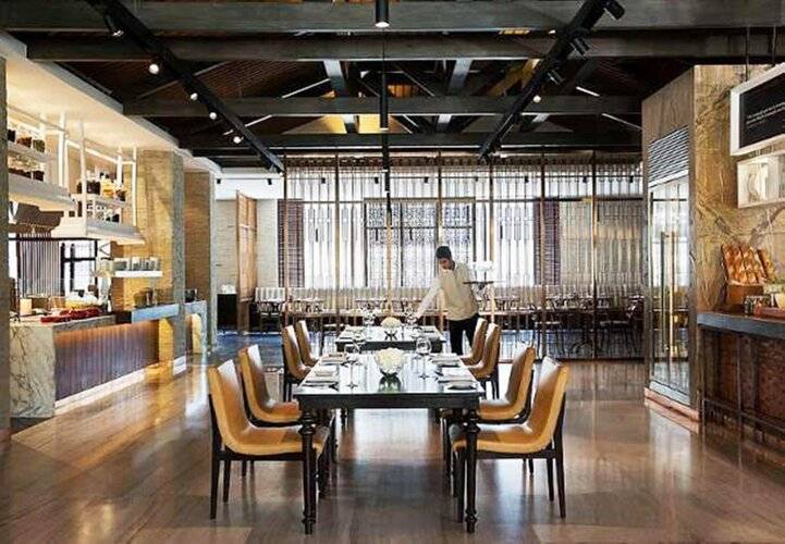 Jw Marriott Hotel New Delhi Aerocity