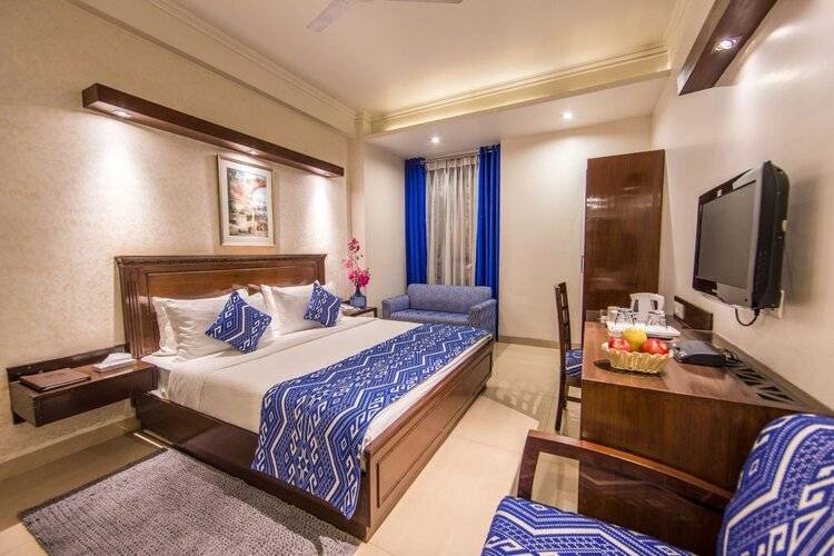 Rockland Hotel - C R Park