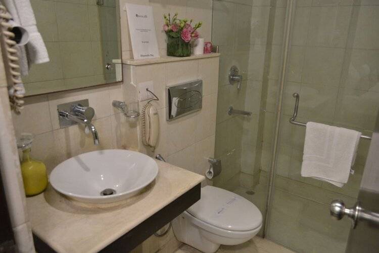 Rockland Hotel - C R Park