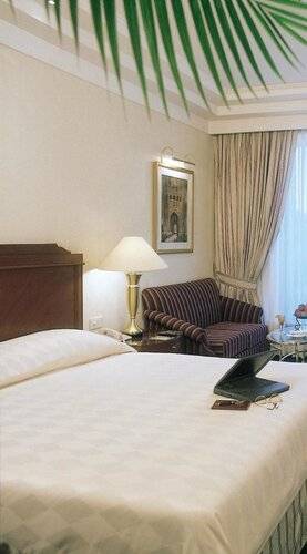 Sheraton New Delhi Hotel
