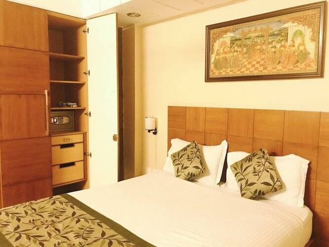 Skylink Suites