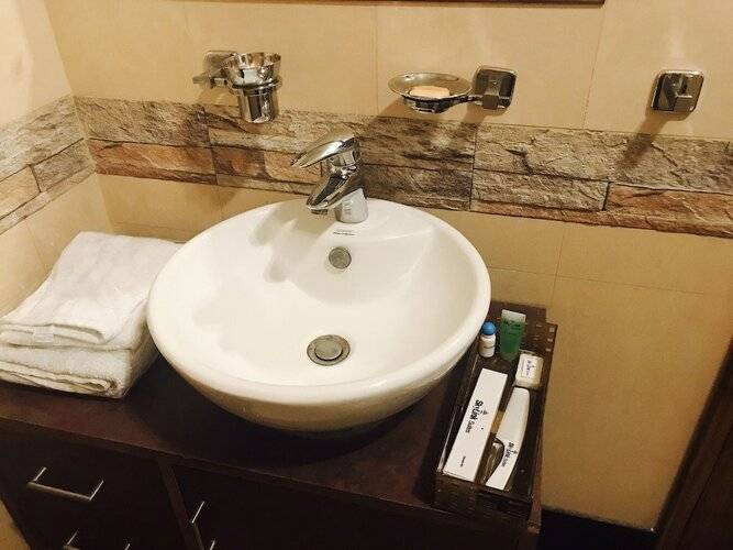 Skylink Suites