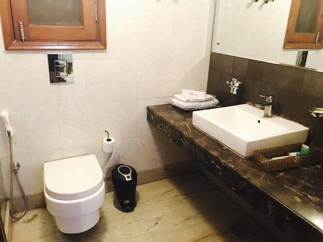 Skylink Suites