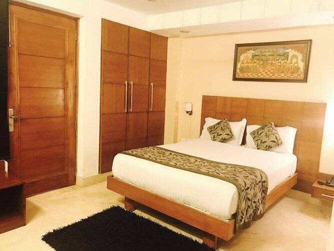 Skylink Suites