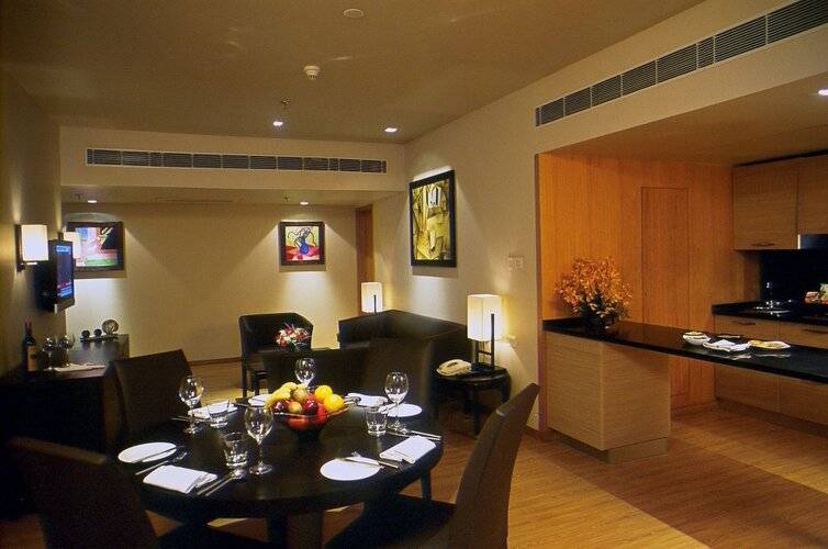 Svelte Hotel & Personal Suites