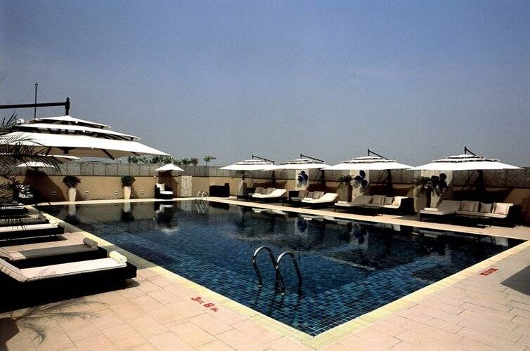 Svelte Hotel & Personal Suites