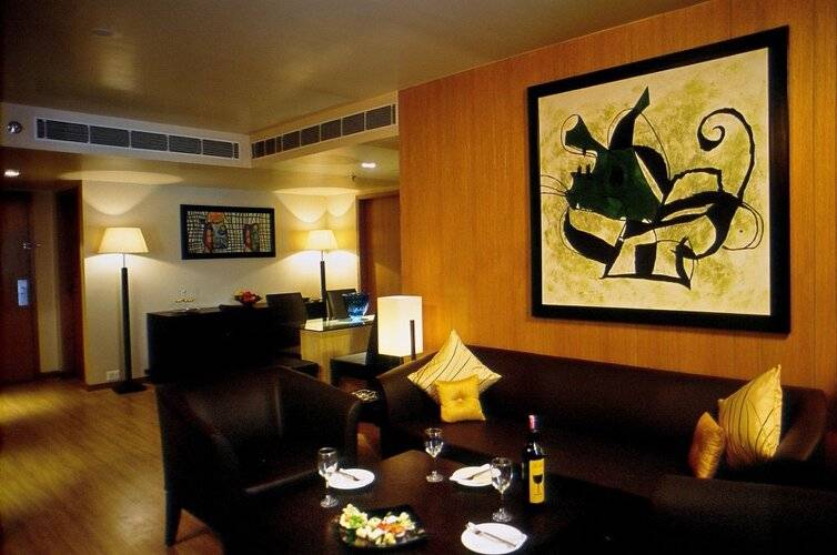Svelte Hotel & Personal Suites