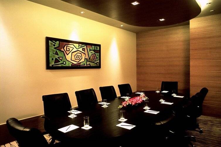 Svelte Hotel & Personal Suites