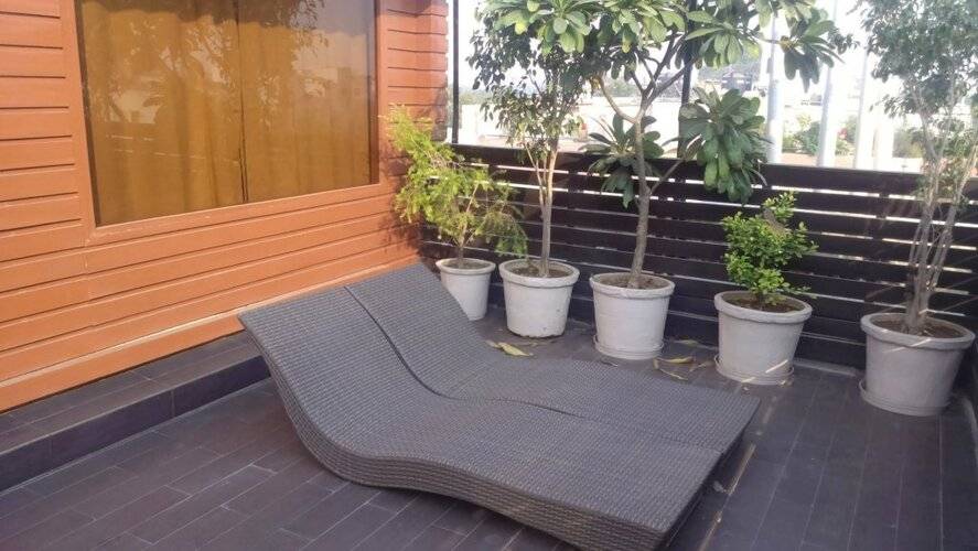 Udman South Delhi By Ferns N Petals
