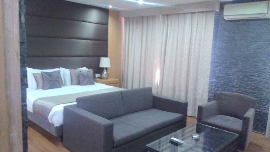 Udman South Delhi By Ferns N Petals
