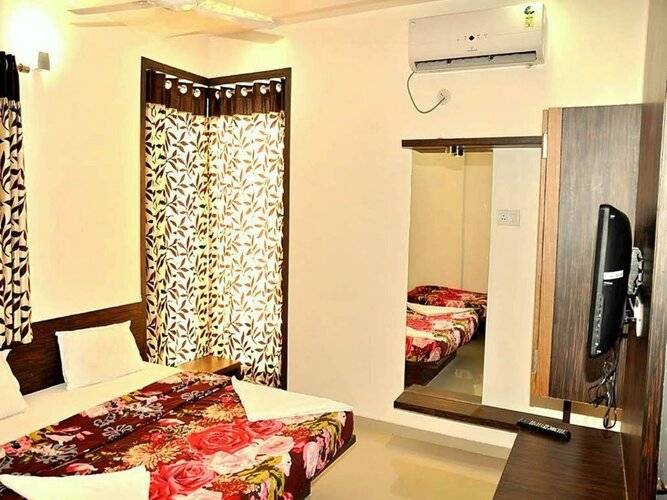Airport Mayank Residency