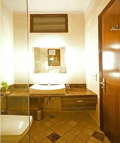 Evergreen Suites Defence Colony