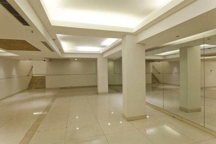 Hotel Saket 27