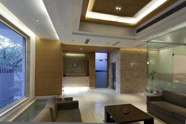 Hotel Saket 27