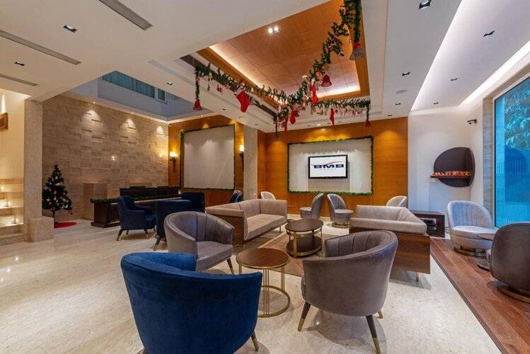 Hotel Saket 27