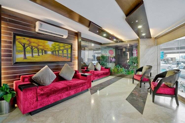 La Sapphire Hotel