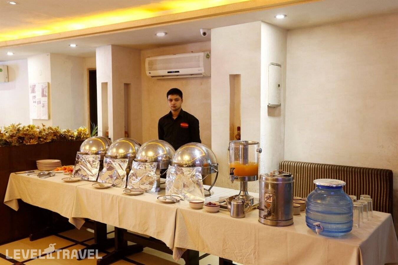 фотографии отеля La Sapphire Hotel в Индия(Нью-Дели) - фото №2