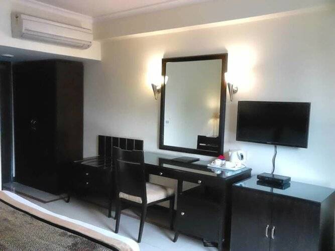 The Bmk Hotel