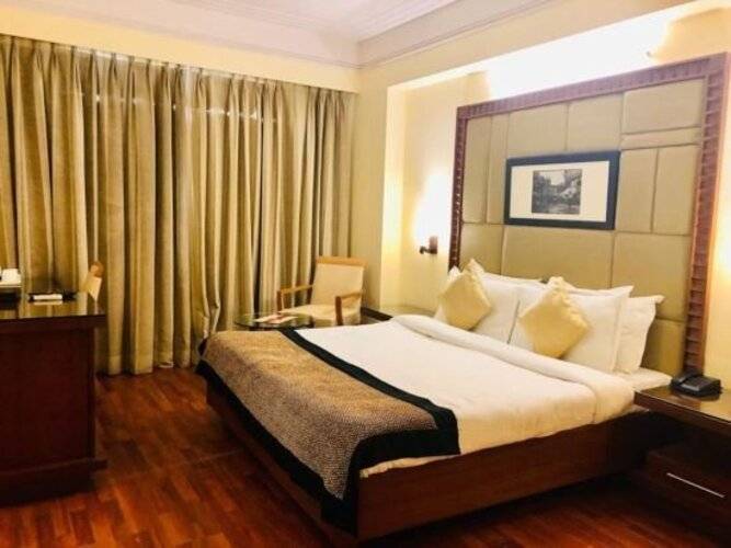 The Bmk Hotel