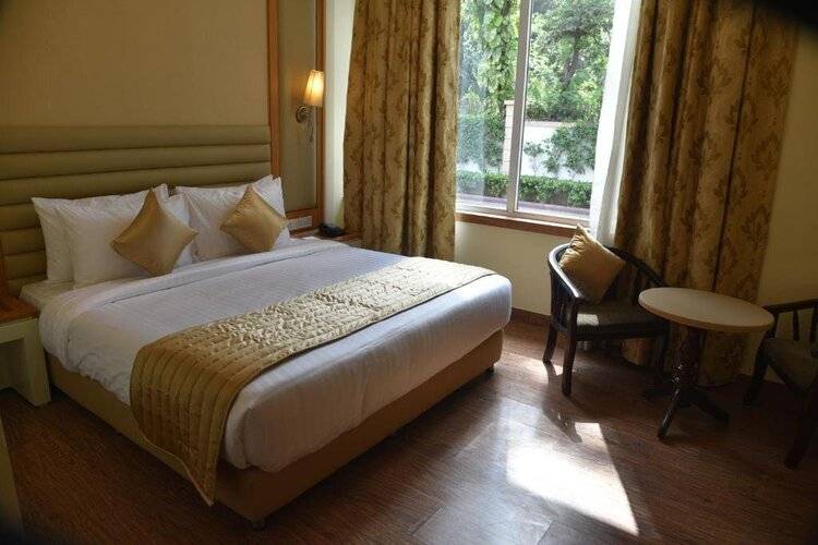 Opulent Hotel By Ferns N Petals