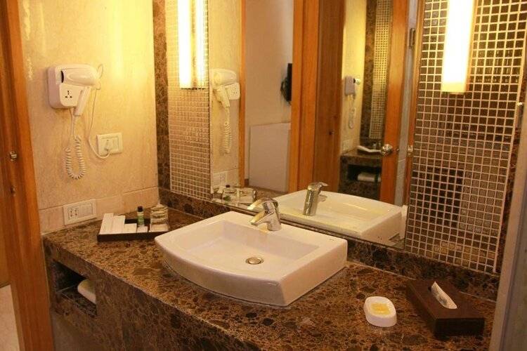 Opulent Hotel By Ferns N Petals