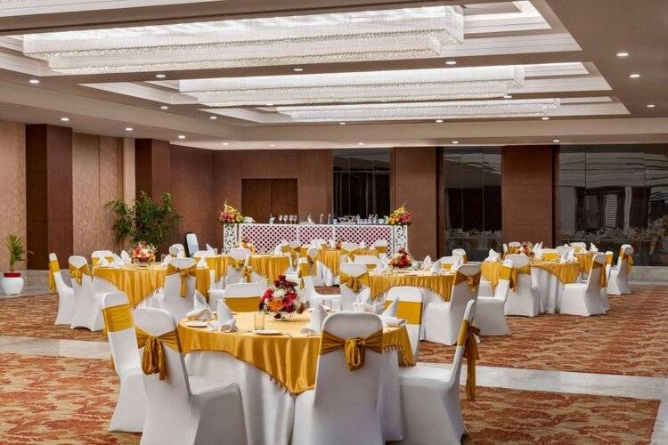 Ramada By Wyndham New Delhi Pitampura