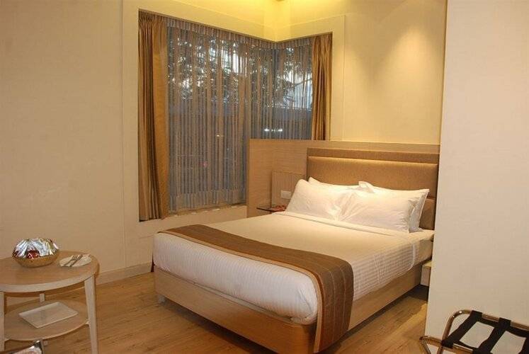 Sarovar Portico Naraina Delhi