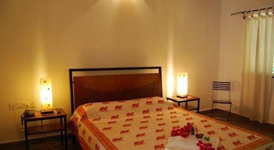 Granpa's Inn Hotel Bougainvillea