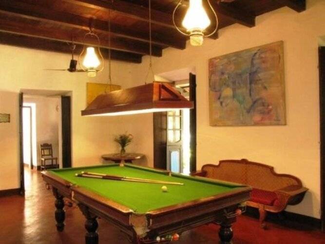 Granpa's Inn Hotel Bougainvillea