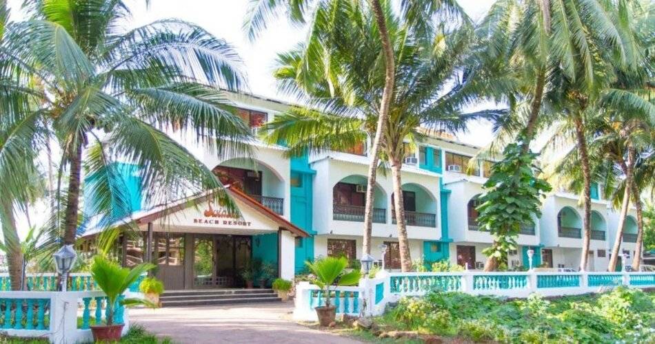 Swim Sea Beach Resort