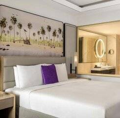 $item['hotel']['name']