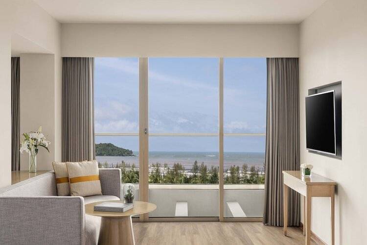 Vivanta Goa, Miramar